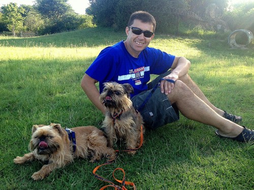 KK with the girls - I love this pic!